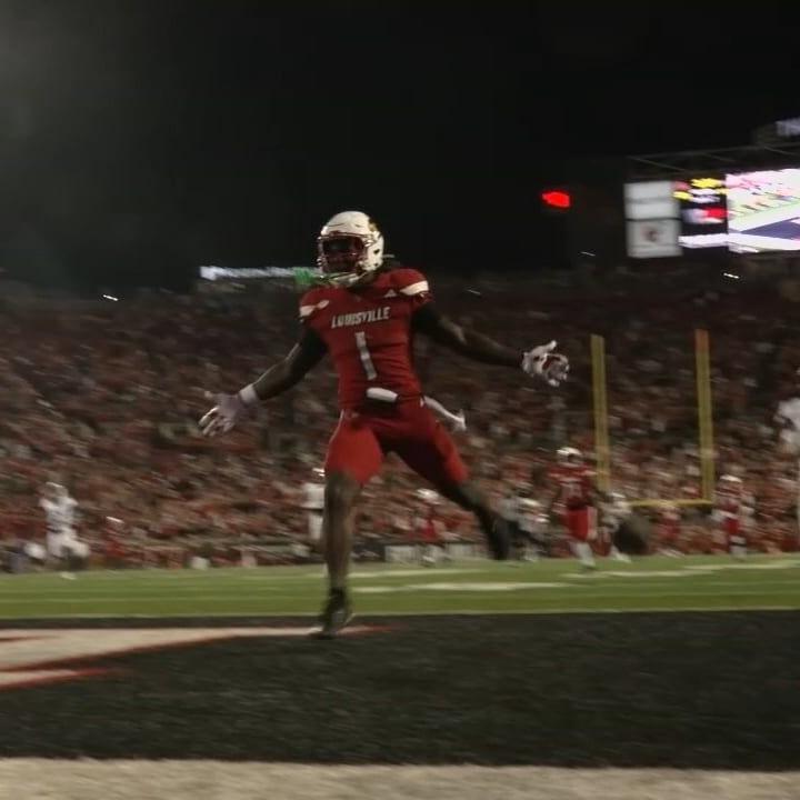 Louisville football pulls away from James Madison in second half for 28-14 victory